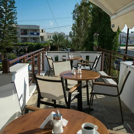Moonlight Couette-café Stalida
